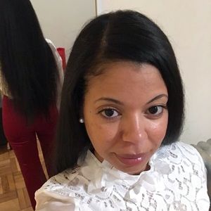 Meet your Posher, Nadia